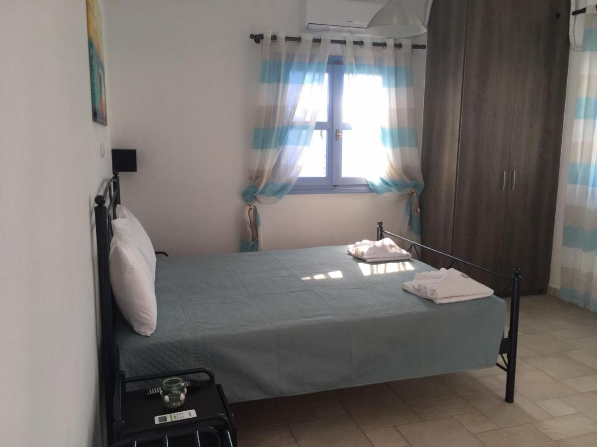 Pleiades Paros Family Apartments Exterior photo